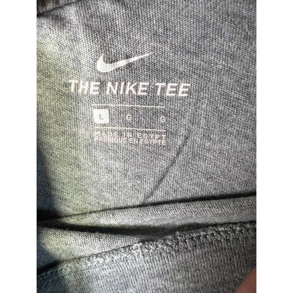 Nike Sportswear The Nike Tee T Shirt Gray Youth Large Casual Comfort J4 - Picture 3 of 6